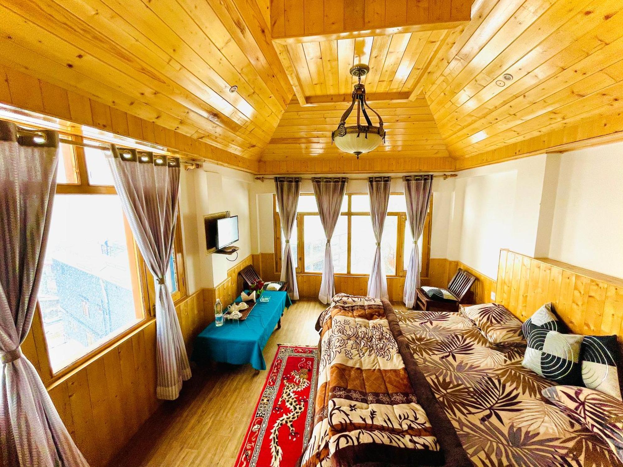La Voglia-Old Manali Hostel Exterior photo